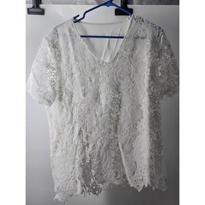 White Floral Lace V-Neck Short Sleeve Blouse Scalloped Hem Lined Top